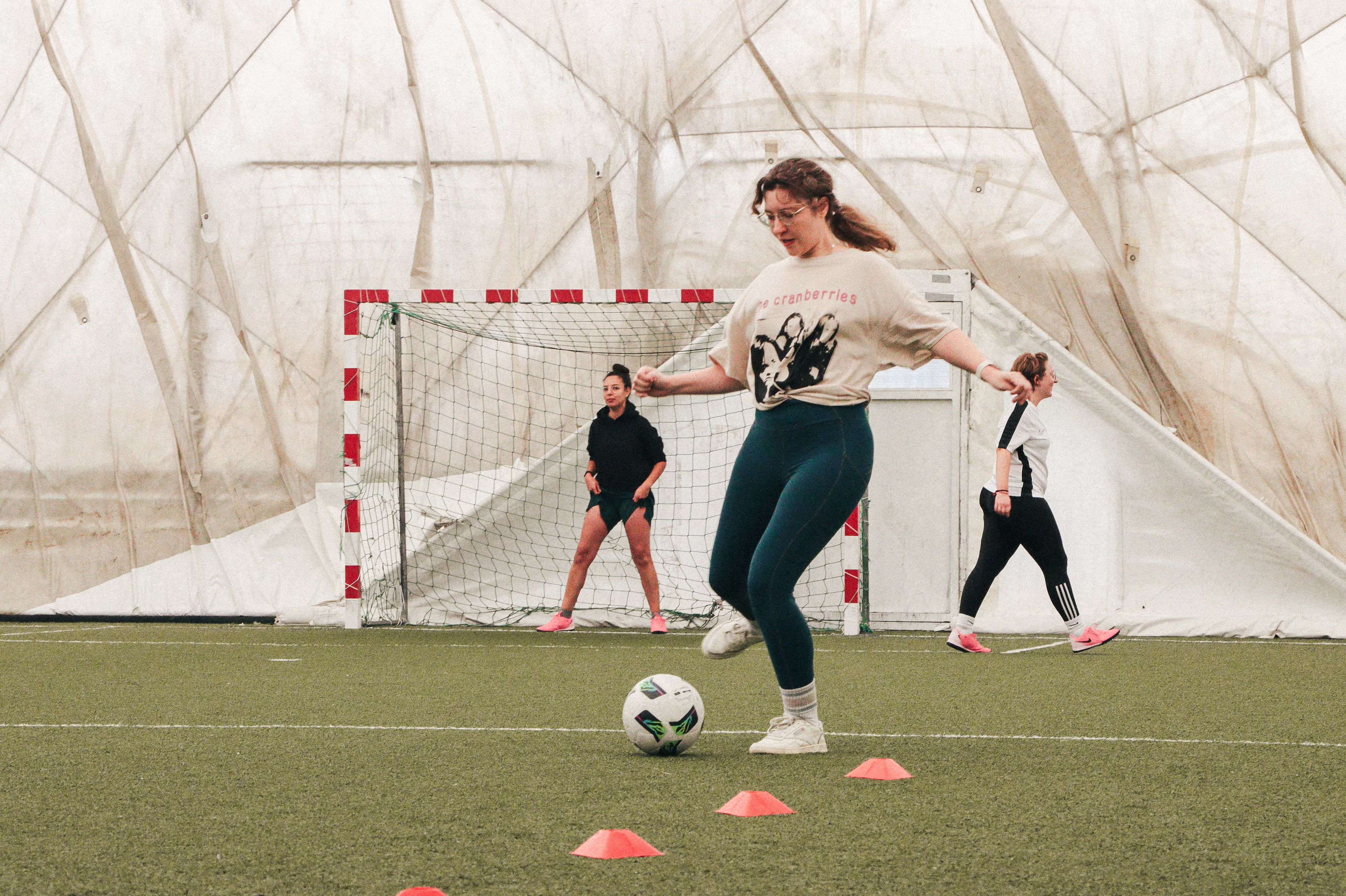 Open FREE football training  - trial for newcomers ⚽ women only!