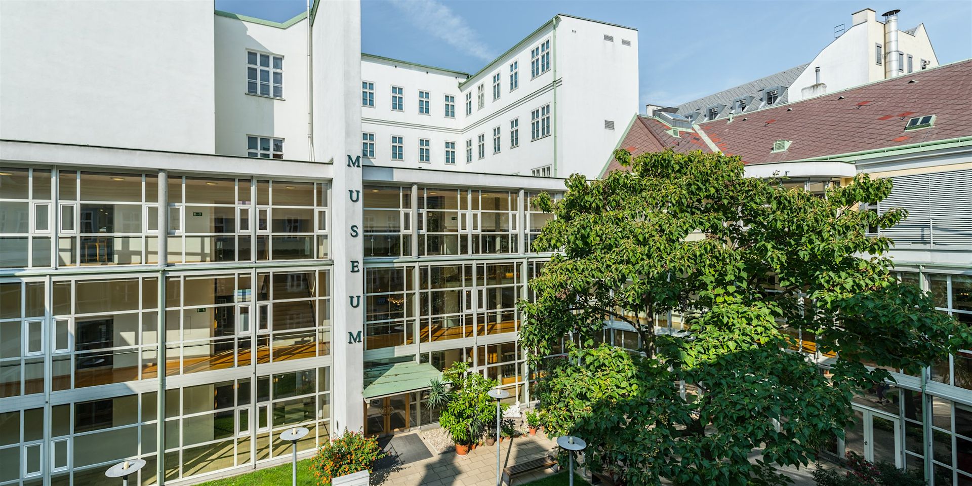 IgersWalk Möbelmuseum - Ausstellungsführung „Josef Frank und die anderen“