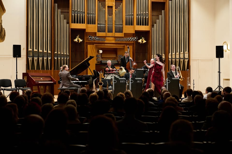 Trojkráľový koncert v rytme swingu