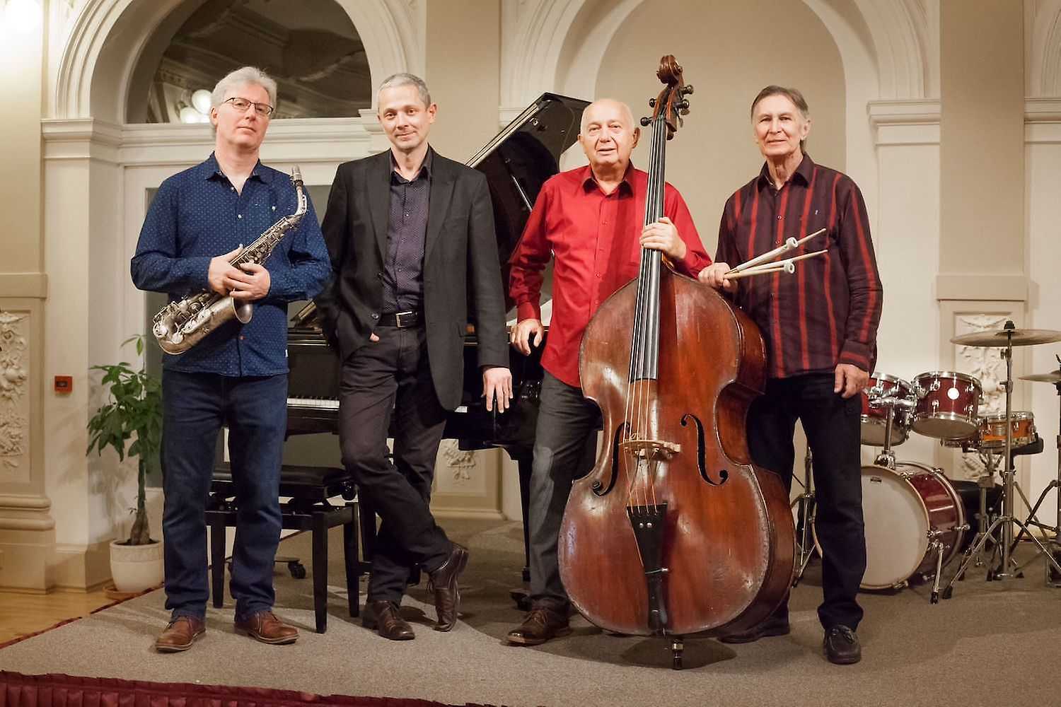 František Uhlíř Team & Andy Schofield